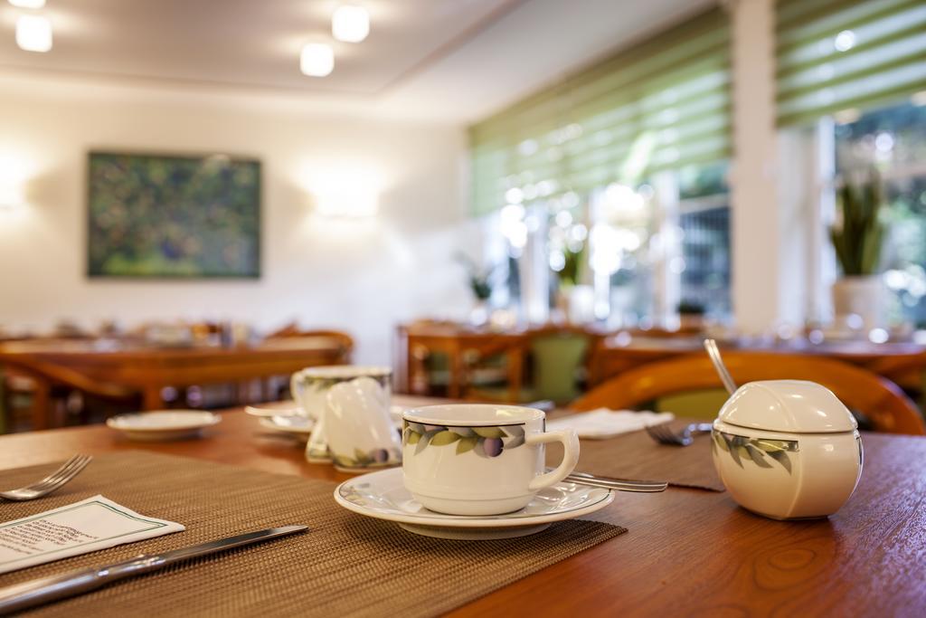 Hotel Buerer Hof 겔젠키르헨 외부 사진
